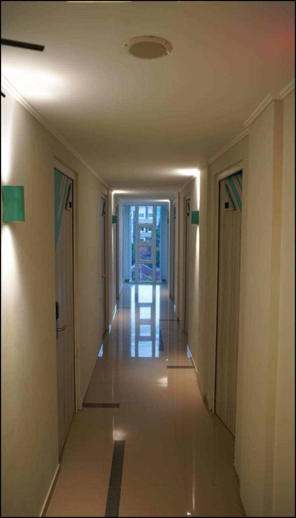 Aruuman Hotel Simpanglima Semarang Exterior foto